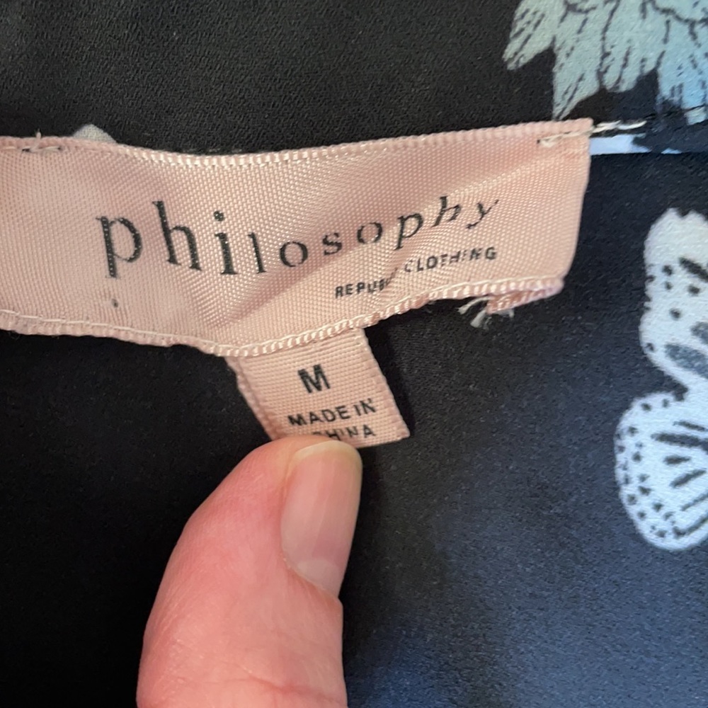 Philosophy Black Long Sleeve Butterfly Blouse EUC SZ M - Picture 7 of 9